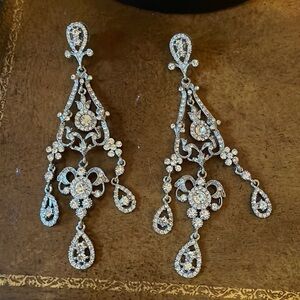 Stunning chandelier earrings